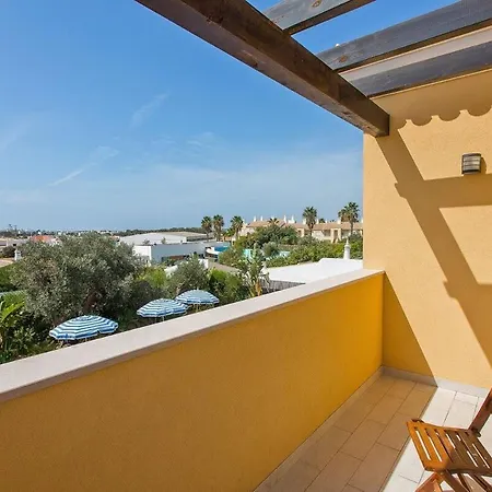 Helene Norvilla: Luxury Retreat With Heated Pool Near Gale *